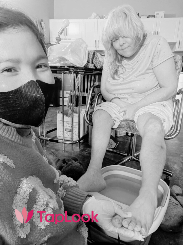 Are you far away? Let TapLook care for your loved ones 18 Untitled design 2025 10 03T104019.686