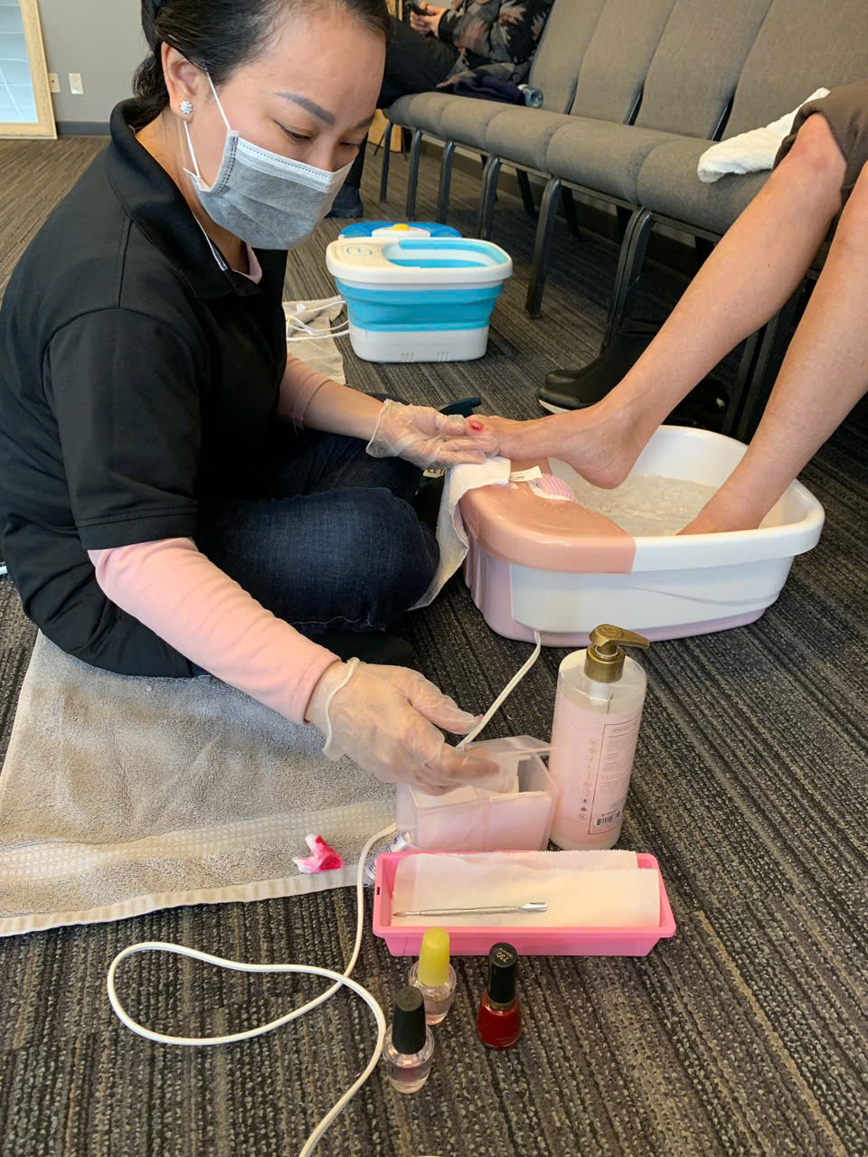 Why TapLook’s Mobile Pedicure Service for Seniors Is Highly Rated and Delivers Satisfaction After Every Visit 3 z7300403563195 b93c00657ed6ff1e2a01026e91ca0d02